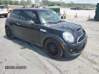 2011 MINI Hardtop S with VIN WMWSV3C53BTY20316, listed as a Copart auction lot 53974865 with 102,235 mi miles and Salvage Title. Bid and sale history available at DreamBid. Image 4.