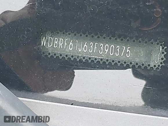 2003 Mercedes-Benz C 240 z VIN WDBRF61J63F390375, wystawiony jako IAAI lot #42207848 z przebiegiem Nie podano mil oraz . Historia ofert i sprzedaży dostępna na DreamBid. Obrazek 11.