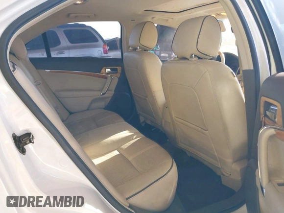 2012 Lincoln MKZ Hybrid with VIN 3LNDL2L36CR837071, listed as a IAAI auction lot 40582663 with 117,272 mi miles and . Bid and sale history available at DreamBid. Image 8.