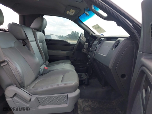 2014 Ford F-150 XL with VIN 1FTMF1CM6EKD40608, listed as a IAAI auction lot 40650148 with 163,333 mi miles. Bid and sale history available at carsss.com. Image 5.