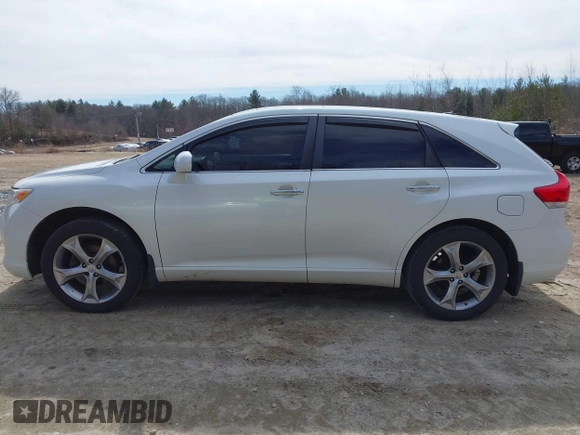2010 Toyota Venza with VIN 4T3BK3BB1AU032620, listed as a IAAI auction lot 41731211 with 174,936 mi miles and . Bid and sale history available at carsss.com. Image 14.