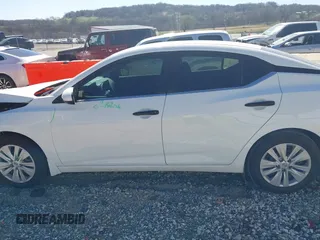 2024 Nissan Sentra S z VIN 3N1AB8BV4RY249039, wystawiony jako IAAI lot #41792114 z przebiegiem 37 413 mil mil oraz . Historia ofert i sprzedaży dostępna na DreamBid. Obrazek 14.