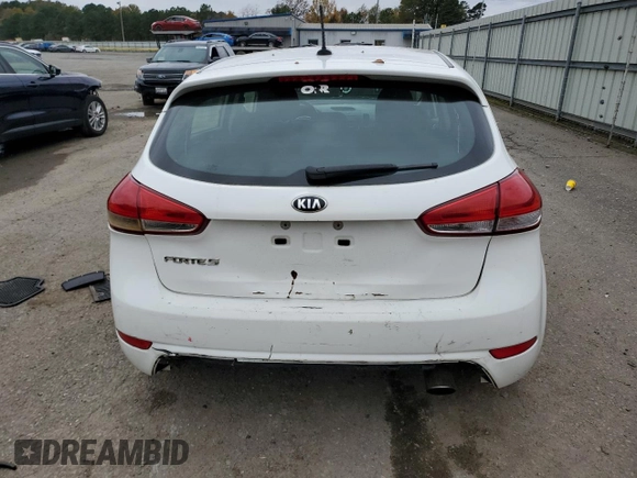 2018 Kia Forte LX with VIN KNAFK5A89J5774125, listed as a Copart auction lot 84541604 with 175,097 mi miles and Clean Title. Bid and sale history available at DreamBid. Image 6.