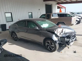 2024 Nissan Sentra SV z VIN 3N1AB8CVXRY276051, wystawiony jako IAAI lot #39739761 z przebiegiem 3 508 mil mil oraz . Historia ofert i sprzedaży dostępna na DreamBid. Obrazek 14.