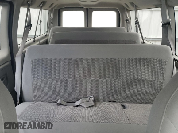 2006 Ford Econoline Passenger XL with VIN 1FBNE31L66HA25436, listed as a Copart auction lot 50935865 with 105,365 mi miles and Clean Title. Bid and sale history available at carsss.com. Image 10.