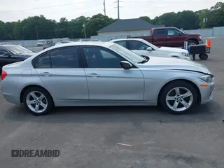 2014 BMW 3 Series 328i xDrive с VIN WBA3B5C58EP543698, выставлен на аукционе IAAI как лот 42417625 с пробегом 237 150 миль миль и . История ставок и продаж доступна на DreamBid. Изображение 12.
