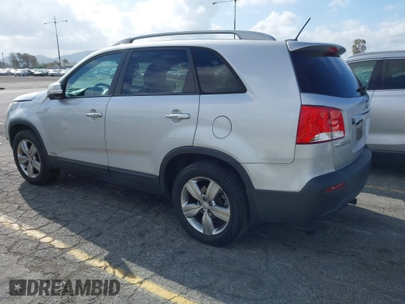 2012 Kia Sorento EX with VIN 5XYKUDA28CG214253, listed as a IAAI auction lot 41902079 with 160,943 mi miles. Bid and sale history available at carsss.com. Image 3.