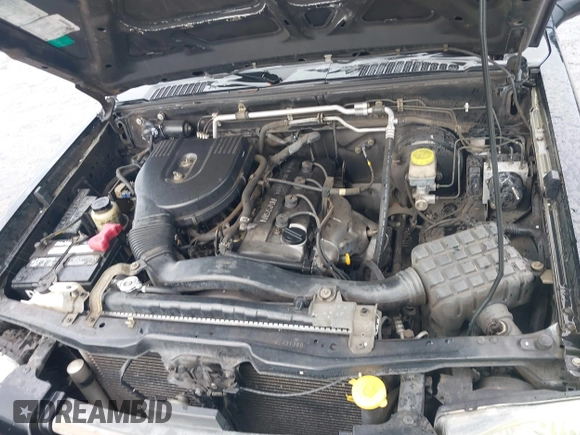 2004 Nissan Frontier XE z VIN 1N6DD26T14C431368, wystawiony jako IAAI lot #42400811 z przebiegiem 130 495 mil mil oraz . Historia ofert i sprzedaży dostępna na DreamBid. Obrazek 10.