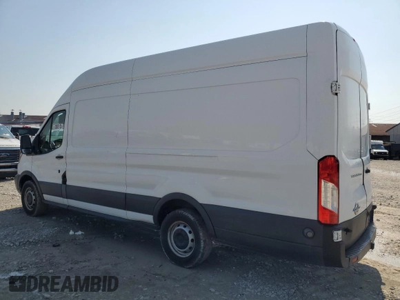 2015 Ford Transit with VIN 1FTNR3XVXFKA81374, listed as a Copart auction lot 63005155 with 512,407 mi miles and Clean title. Bid and sale history available at DreamBid. Image 2.
