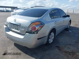 2010 Nissan Altima 2.5 S with VIN 1N4AL2AP0AN565412, listed as a IAAI auction lot 41877732 with 238,090 mi miles. Bid and sale history available at carsss.com. Image 4.