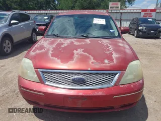 2007 Ford Five Hundred SEL z VIN 1FAFP24107G101101, wystawiony jako IAAI lot #42245174 z przebiegiem Nie podano mil oraz . Historia ofert i sprzedaży dostępna na DreamBid. Obrazek 6.
