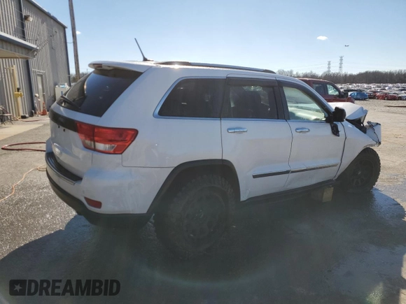 2013 Jeep Grand Cherokee Overland with VIN 1C4RJECG1DC525986, listed as a Copart auction lot 42040775 with 148,784 mi miles and Salvage Title. Bid and sale history available at carsss.com. Image 3.
