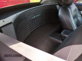 2004 Ford Thunderbird Deluxe z VIN 1FAHP60A84Y102847, wystawiony jako Copart lot #75357864 z przebiegiem Nie podano mil oraz Szkoda całkowita • Salvage title. Historia ofert i sprzedaży dostępna na DreamBid. Obrazek 10.