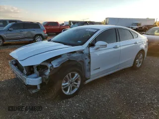 2018 Ford Fusion SE z VIN 3FA6P0LU6JR171749, wystawiony jako Copart lot #76030853 z przebiegiem 87 396 mil mil oraz Czysty tytuł • Clean title. Historia ofert i sprzedaży dostępna na DreamBid. Obrazek 1.