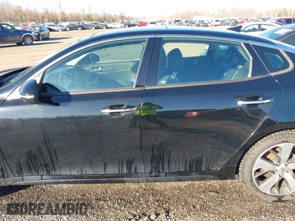 2019 Kia Optima LX with VIN 5XXGT4L37KG368275, listed as a IAAI auction lot 41633444 with 81,136 mi miles. Bid and sale history available at carsss.com. Image 14.