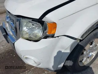 2011 Ford Escape Limited с VIN 1FMCU0EG3BKB23334, выставлен на аукционе IAAI как лот 41883805 с пробегом 201 703 миль миль и . История ставок и продаж доступна на DreamBid. Изображение 13.
