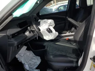 2024 Ford Mustang Mach-E Premium z VIN 3FMTK3SU1RMA51991, wystawiony jako Copart lot #43322895 z przebiegiem Nie podano mil oraz Szkoda całkowita • Salvage title. Historia ofert i sprzedaży dostępna na DreamBid. Obrazek 7.