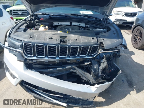 2024 Jeep Grand Cherokee с VIN 1C4RJYB6XRC171449, выставлен на аукционе IAAI как лот 42544548 с пробегом 36 103 миль миль и . История ставок и продаж доступна на DreamBid. Изображение 10.