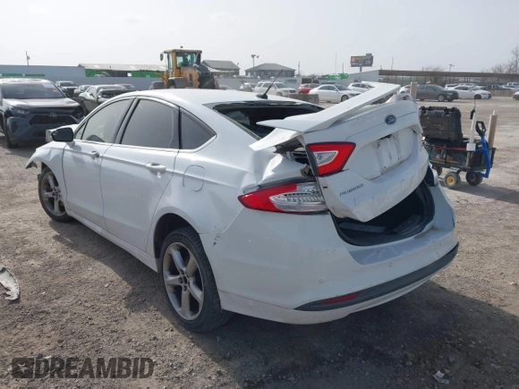 2016 Ford Fusion SE with VIN 3FA6P0H71GR382207, listed as a IAAI auction lot 41748408 with Not Provided miles. Bid and sale history available at carsss.com. Image 3.
