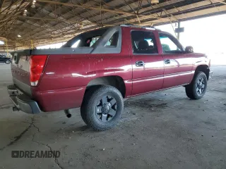2005 Chevrolet Avalanche LS with VIN 3GNEC12Z65G273761, listed as a Copart auction lot 80121644 with 204,903 mi miles and Clean Title. Bid and sale history available at DreamBid. Image 3.