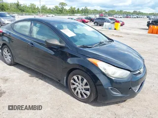 2013 Hyundai Elantra GLS z VIN 5NPDH4AE5DH161500, wystawiony jako IAAI lot #42254259 z przebiegiem 132 102 mil mil oraz . Historia ofert i sprzedaży dostępna na DreamBid. Obrazek 1.