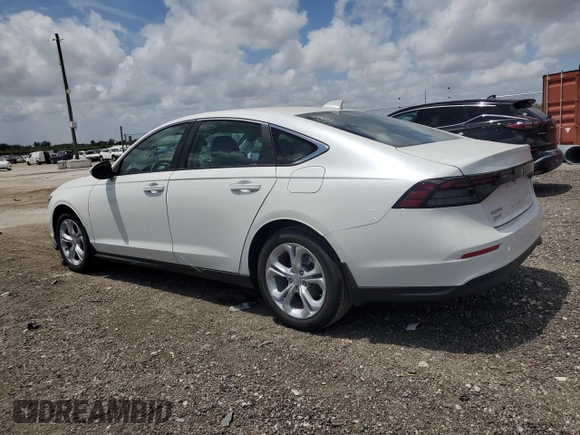 2024 Honda Accord LX z VIN 1HGCY1F2XRA044763, wystawiony jako Copart lot #51699514 z przebiegiem 1817 mil mil oraz Szkody całkowita. Historia ofert i sprzedaży dostępna na DreamBid. Obrazek 2.