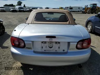 2001 Mazda MX-5 Miata with VIN JM1NB353810204843, listed as a Copart auction lot 51855565 with 147,012 mi miles and Salvage Title. Bid and sale history available at DreamBid. Image 6.