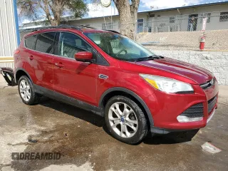 2013 Ford Escape SE with VIN 1FMCU0GX2DUB77888, listed as a Copart auction lot 52884865 with 69,738 mi miles and Clean Title. Bid and sale history available at carsss.com. Image 4.