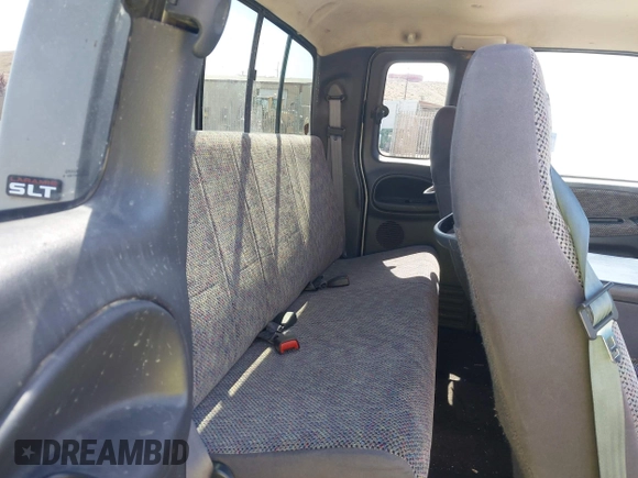1998 Dodge 1500 z VIN 1B7HF13YXWJ203604, wystawiony jako IAAI lot #42408086 z przebiegiem 257 012 mil mil oraz . Historia ofert i sprzedaży dostępna na DreamBid. Obrazek 8.