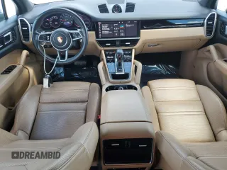 2021 Porsche Cayenne z VIN WP1AA2AY2MDA05988, wystawiony jako Copart lot #59500865 z przebiegiem 33 869 mil mil oraz Szkoda całkowita • Salvage title. Historia ofert i sprzedaży dostępna na DreamBid. Obrazek 8.