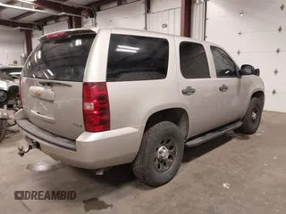 2008 Chevrolet Tahoe Special Service with VIN 1GNFK03078R203773, listed as a IAAI auction lot 41343306 with 165,796 mi miles. Bid and sale history available at carsss.com. Image 4.