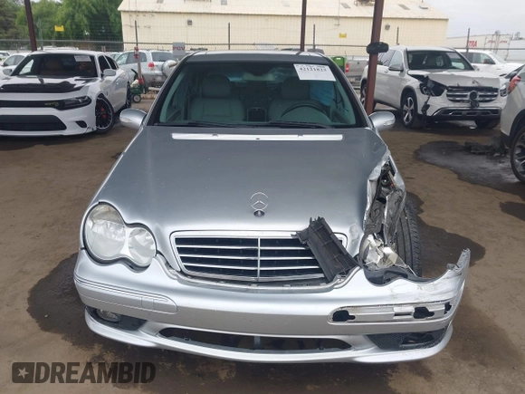 2007 Mercedes-Benz C 230 Sport with VIN WDBRF52H47A936891, listed as a IAAI auction lot 42121823 with 152,148 mi miles and . Bid and sale history available at DreamBid. Image 12.