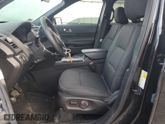 2017 Ford Police Interceptor Utility with VIN 1FM5K8AR3HGD93373, listed as a Copart auction lot 64998215 with 57,314 mi miles and Salvage title. Bid and sale history available at DreamBid. Image 7.