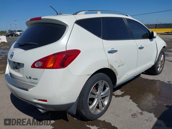 2009 Nissan Murano S with VIN JN8AZ18W79W210697, listed as a IAAI auction lot 42196159 with 172,435 mi miles and . Bid and sale history available at carsss.com. Image 4.