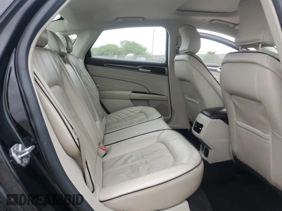 2017 Ford Fusion Titanium z VIN 3FA6P0SU5HR105415, wystawiony jako Copart lot #59779715 z przebiegiem 88 988 mil mil oraz Szkoda całkowita • Salvage title. Historia ofert i sprzedaży dostępna na DreamBid. Obrazek 10.