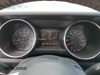 2015 Ford Mustang V6 z VIN 1FATP8EM2F5359953, wystawiony jako Copart lot #62701295 z przebiegiem 138 001 mil mil oraz Szkoda całkowita • Salvage title. Historia ofert i sprzedaży dostępna na DreamBid. Obrazek 9.