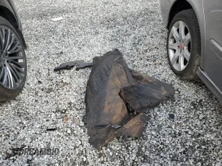 2023 Lexus RZ 450e Premium z VIN JTJAAAAB8PA018786, wystawiony jako Copart lot #47896015 z przebiegiem 14 665 mil mil oraz Szkoda całkowita • Salvage title. Historia ofert i sprzedaży dostępna na DreamBid. Obrazek 14.
