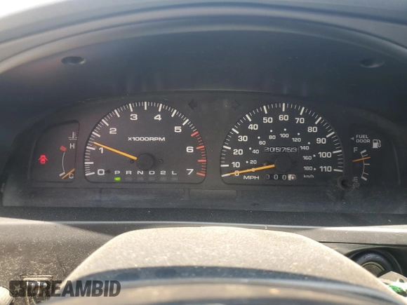 1998 Toyota 4Runner SR5 с VIN JT3GN86R2W0068947, выставлен на аукционе Copart как лот 61306905 с пробегом 205 753 миль миль и Списание • Salvage title. История ставок и продаж доступна на DreamBid. Изображение 9.