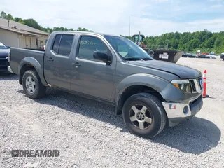 2006 Nissan Frontier SE z VIN 1N6AD07W16C449355, wystawiony jako IAAI lot #42297843 z przebiegiem 218 728 mil mil oraz . Historia ofert i sprzedaży dostępna na DreamBid. Obrazek 1.