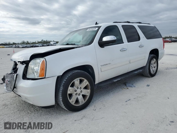 2014 GMC Yukon XL SLT with VIN 1GKS1KE04ER164286, listed as a Copart auction lot 88356835 with 126,415 mi miles and Salvage Title. Bid and sale history available at carsss.com. Image 1.