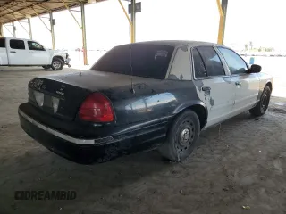 2005 Ford Police Interceptor with VIN 2FAFP71W85X121486, listed as a Copart auction lot 52652485 with 226,020 mi miles and Clean title. Bid and sale history available at DreamBid. Image 3.
