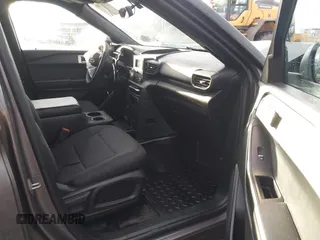 2020 Ford Police Interceptor Utility z VIN 1FM5K8AB5LGA55727, wystawiony jako IAAI lot #40877399 z przebiegiem 38 827 mil mil oraz . Historia ofert i sprzedaży dostępna na DreamBid. Obrazek 5.
