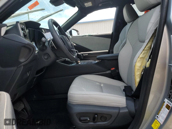 2024 Lexus TX 350 с VIN 5TDAAAA65RS001116, выставлен на аукционе Copart как лот 56827244 с пробегом 3 260 миль миль и На запчасти • Non repairable. История ставок и продаж доступна на DreamBid. Изображение 7.