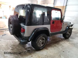2000 Jeep Wrangler SE with VIN 1J4FA29PXYP714587, listed as a Copart auction lot 83755044 with 125,451 mi miles and Clean Title. Bid and sale history available at carsss.com. Image 3.