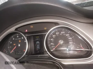 2015 Audi Q7 Premium Plus with VIN WA1LGAFE1FD028287, listed as a IAAI auction lot 41820192 with 104,540 mi miles and . Bid and sale history available at DreamBid. Image 15.