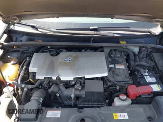 2016 Toyota Prius Two z VIN JTDKBRFU1G3521884, wystawiony jako IAAI lot #42081852 z przebiegiem 93 107 mil mil oraz . Historia ofert i sprzedaży dostępna na DreamBid. Obrazek 10.