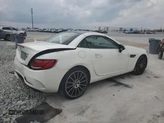 2018 Mercedes-Benz SLC 300 z VIN WDDPK3JA9JF151537, wystawiony jako Copart lot #45756115 z przebiegiem 43 123 mil mil oraz Szkoda całkowita • Salvage title. Historia ofert i sprzedaży dostępna na DreamBid. Obrazek 3.