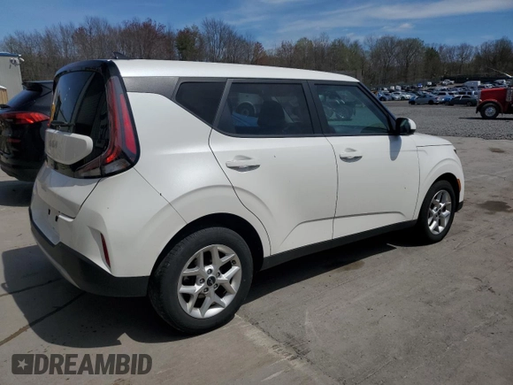 2023 Kia Soul LX with VIN KNDJ23AU3P7882719, listed as a Copart auction lot 54215215 with 40,765 mi miles and Clean Title. Bid and sale history available at carsss.com. Image 3.