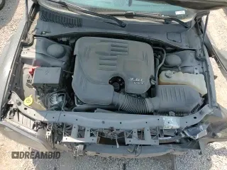 2019 Chrysler 300 S с VIN 2C3CCABG2KH686078, выставлен на аукционе Copart как лот 59743465 с пробегом 47 123 миль миль и Списание • Salvage title. История ставок и продаж доступна на DreamBid. Изображение 16.