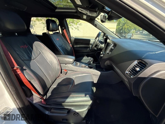 2019 Dodge Durango SRT with VIN 1C4SDJGJ0KC581440, listed as a Copart auction lot 64333995 with 40,069 mi miles and Salvage title. Bid and sale history available at DreamBid. Image 5.